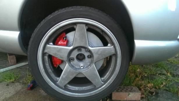 Türk Ustaların Ellerinde Şekilleniyor