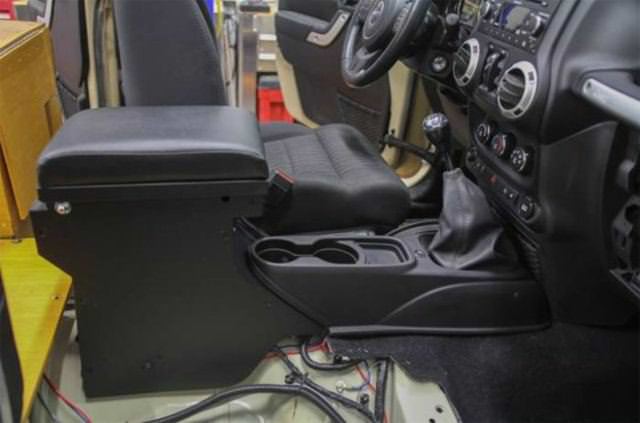 Jeep eve dönüştü