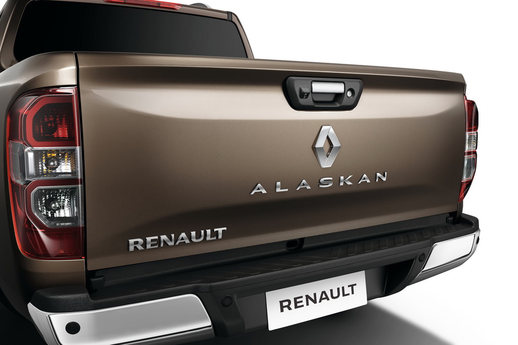 Renault Alaskan Ortaya Çıktı