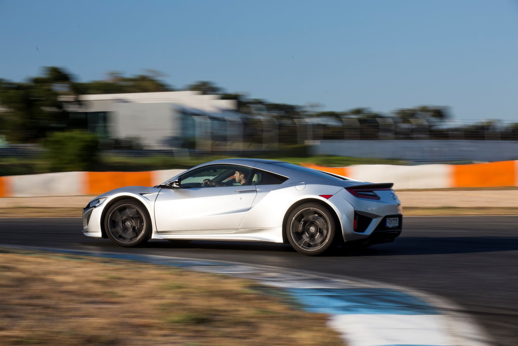 Yeni Honda NSX Gün Sayıyor