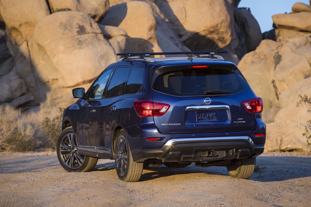 Nissan Pathfinder’a Yeni Yüz