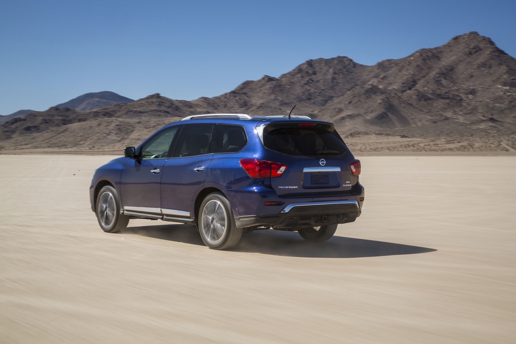 Nissan Pathfinder’a Yeni Yüz