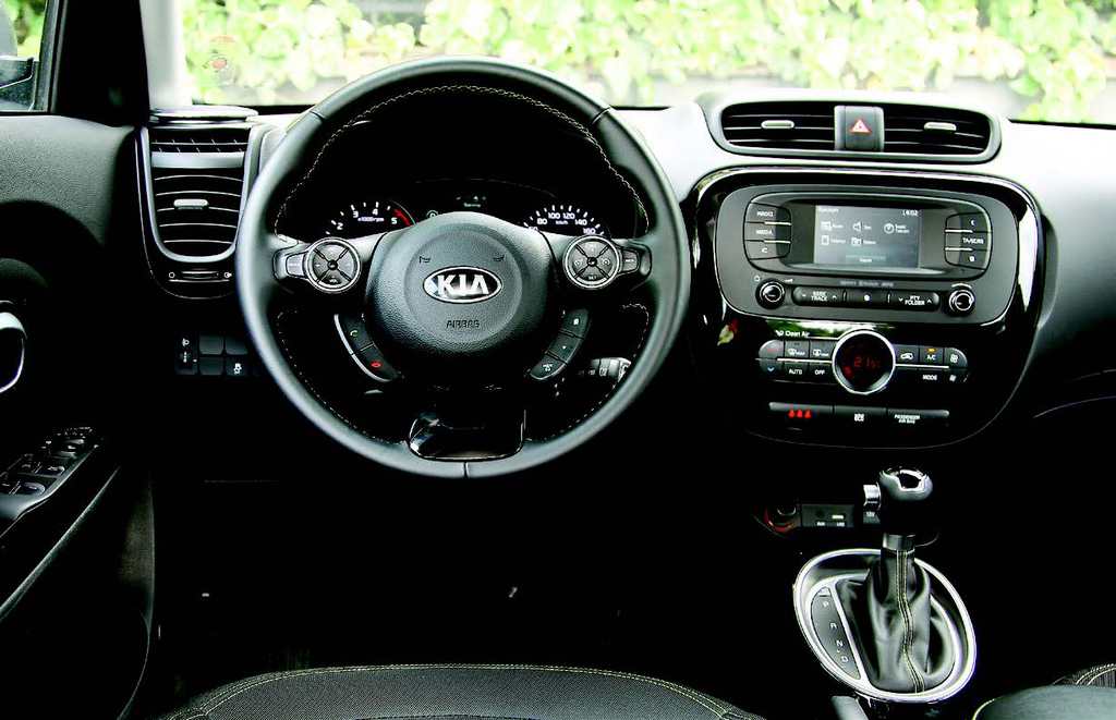 TEST · Kia Soul 1.6 CRDi DCT