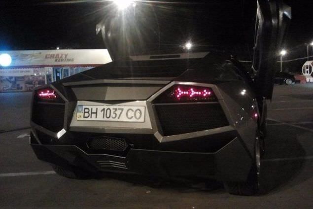 Evinde Lamborghini Yaptı