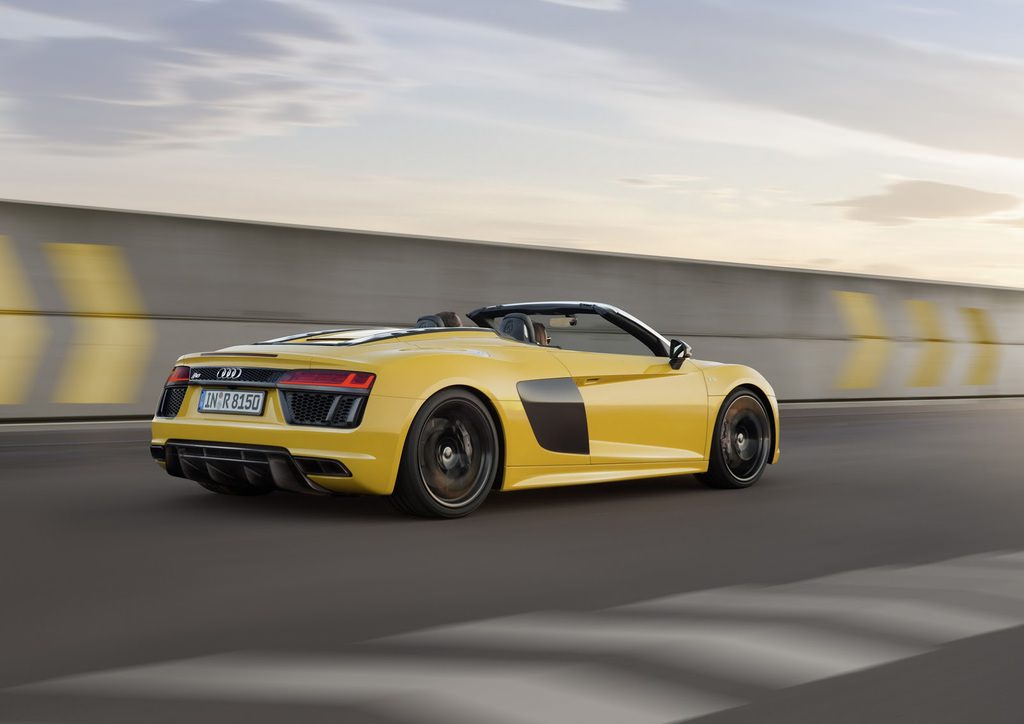 Audi R8 V10 Spyder Yollara Çıkıyor