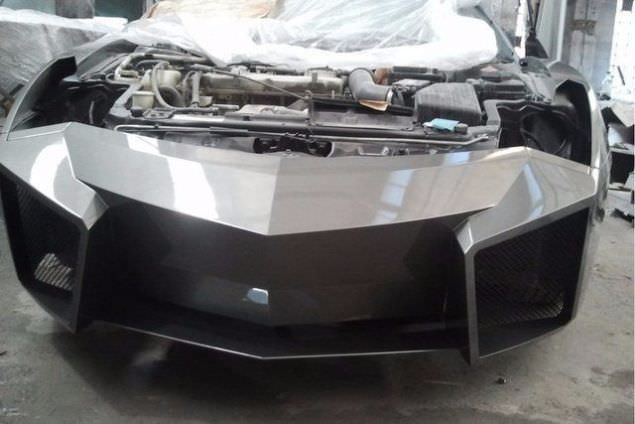 Evinde Lamborghini Yaptı