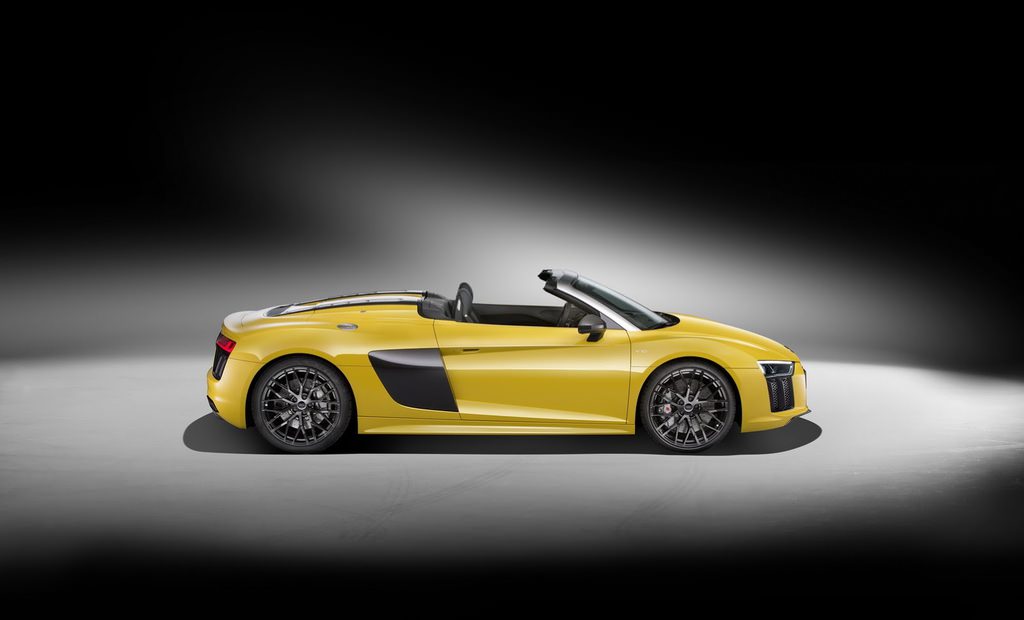 Audi R8 V10 Spyder Yollara Çıkıyor