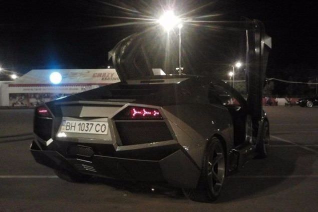Evinde Lamborghini Yaptı