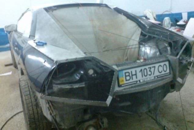 Evinde Lamborghini Yaptı