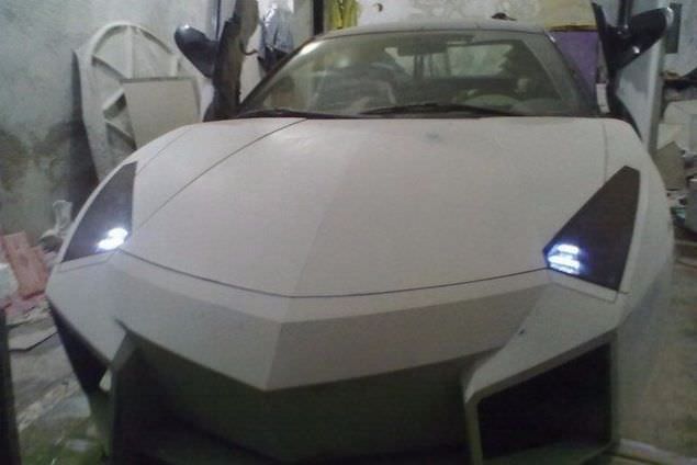 Evinde Lamborghini Yaptı