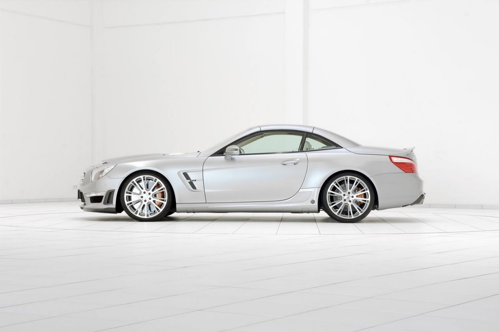 Yazlık Süpersporcu : Brabus 800 Roadster