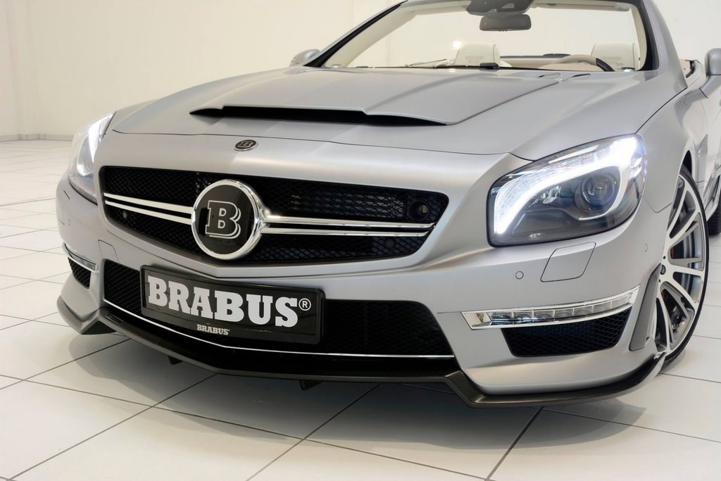 Yazlık Süpersporcu : Brabus 800 Roadster