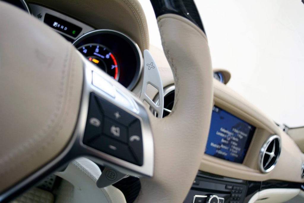 Yazlık Süpersporcu : Brabus 800 Roadster