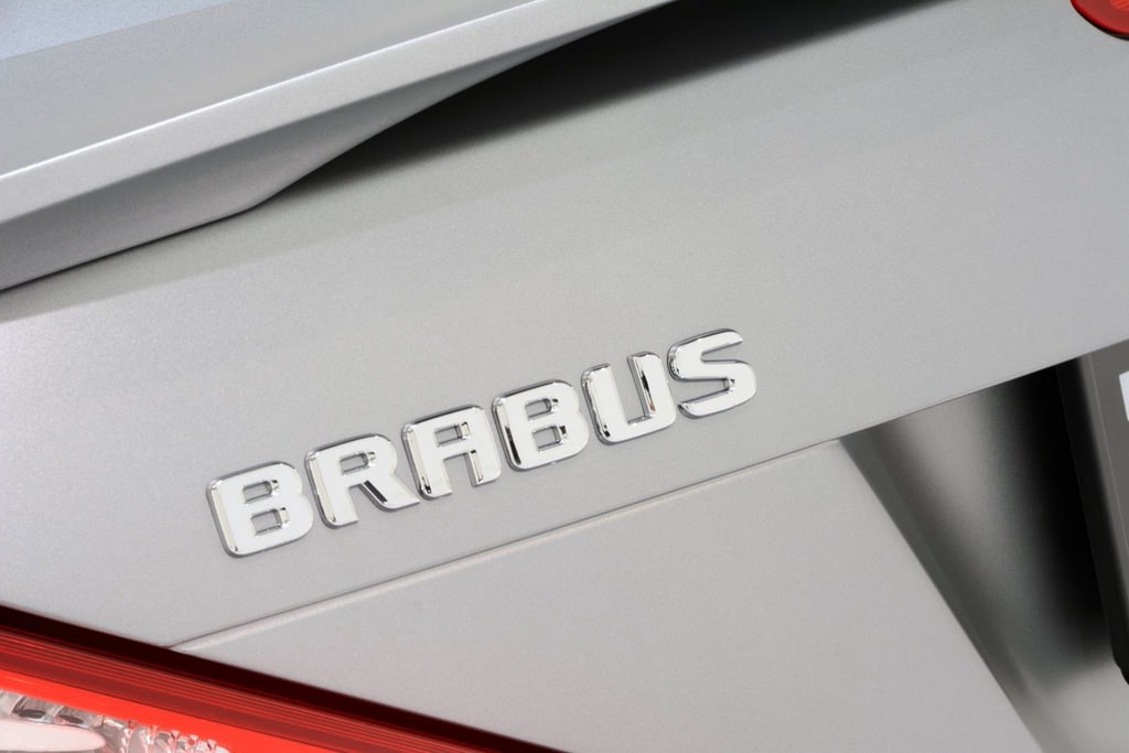 Yazlık Süpersporcu : Brabus 800 Roadster