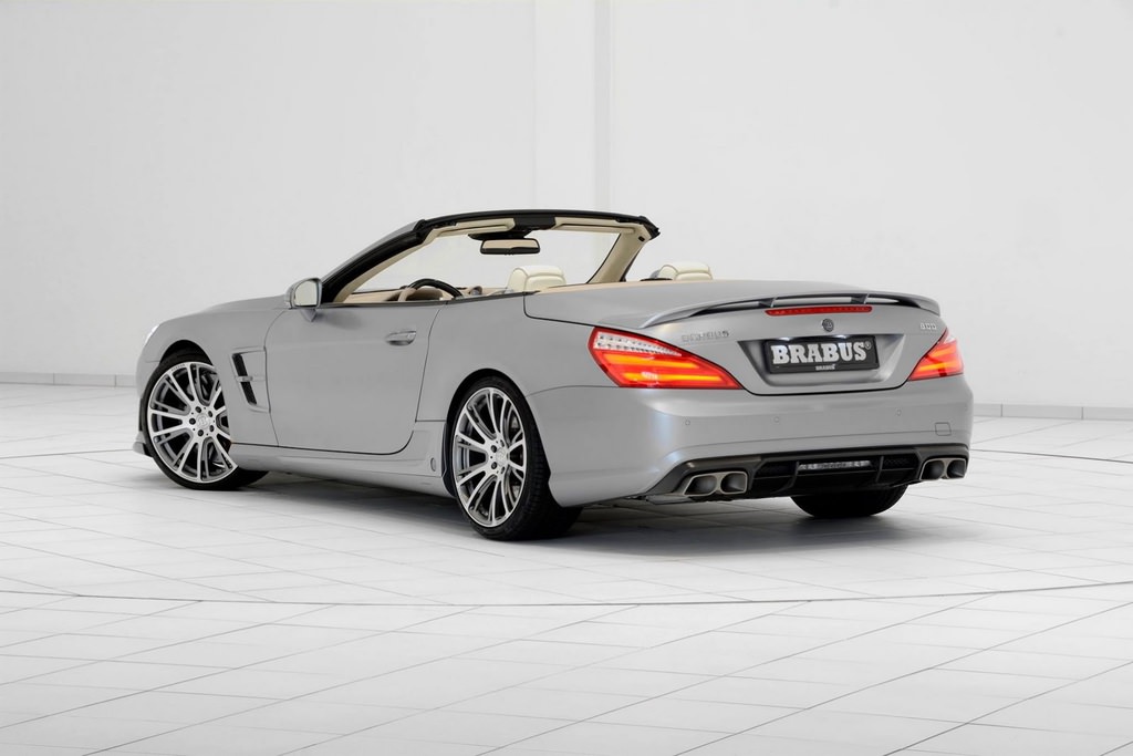 Yazlık Süpersporcu : Brabus 800 Roadster