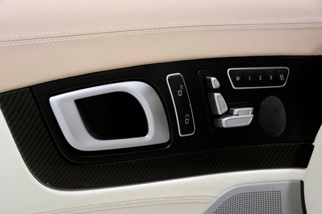 Yazlık Süpersporcu : Brabus 800 Roadster