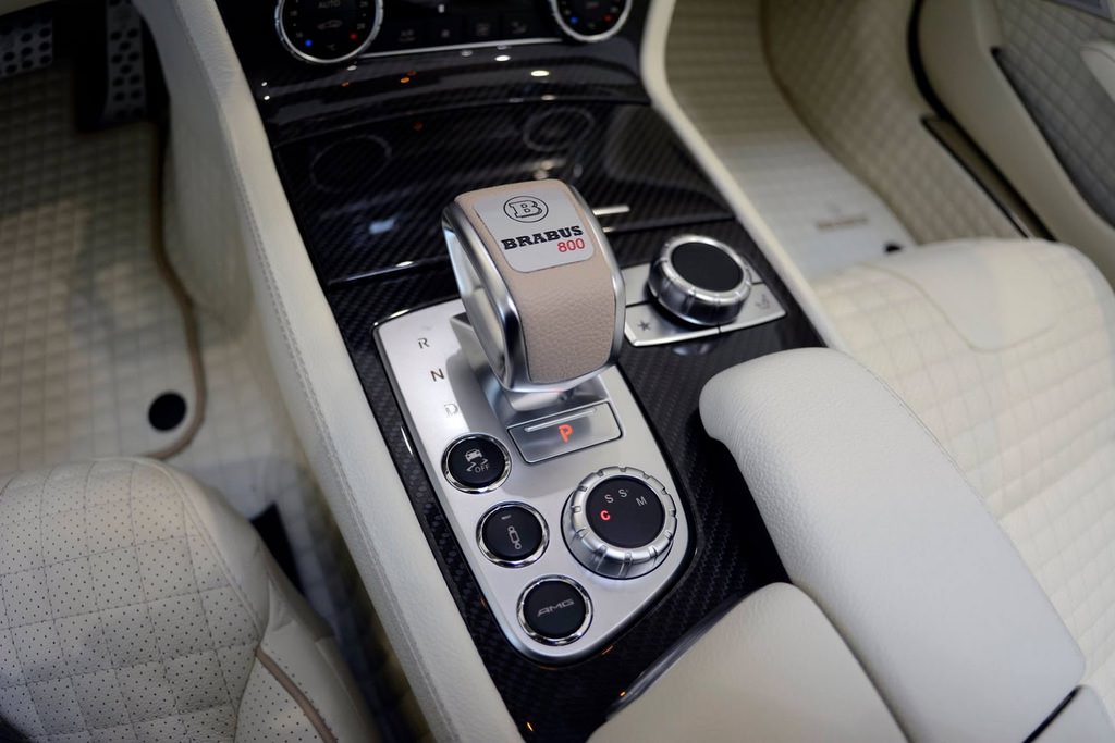 Yazlık Süpersporcu : Brabus 800 Roadster