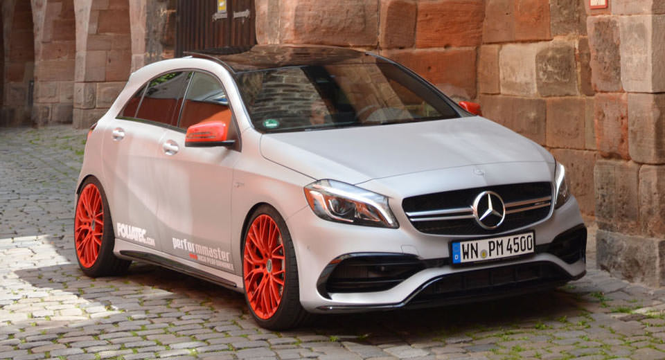 410 HP’lik Ateşli Hatchback