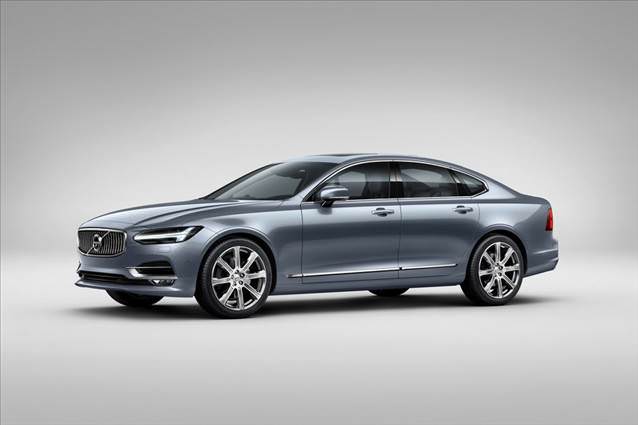 Volvo S90 Türkiye Yollarına Çıktı