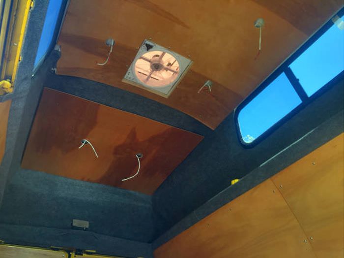 Eski Minibüsü Bakın Ne Hale Getirdi?