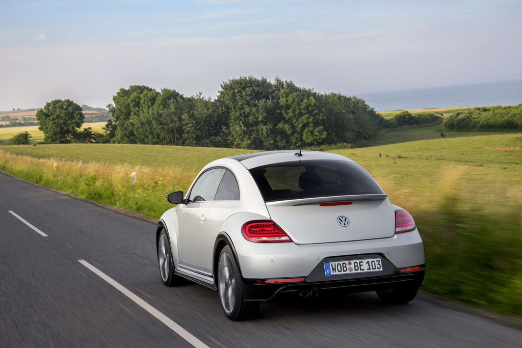 Makyajlı VW Beetle'ın Detayları Ortaya Çıktı