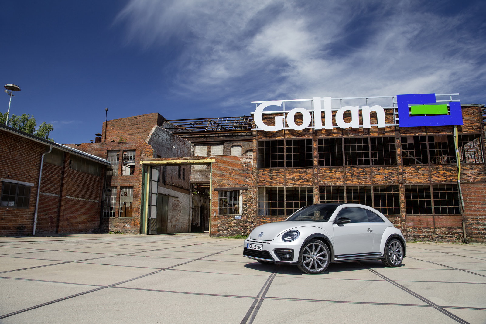 Makyajlı VW Beetle'ın Detayları Ortaya Çıktı