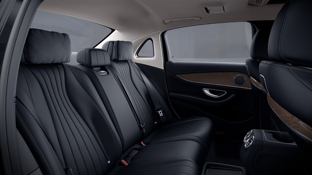 Uzun Şasili Mercedes E Serisi Satışa Çıktı