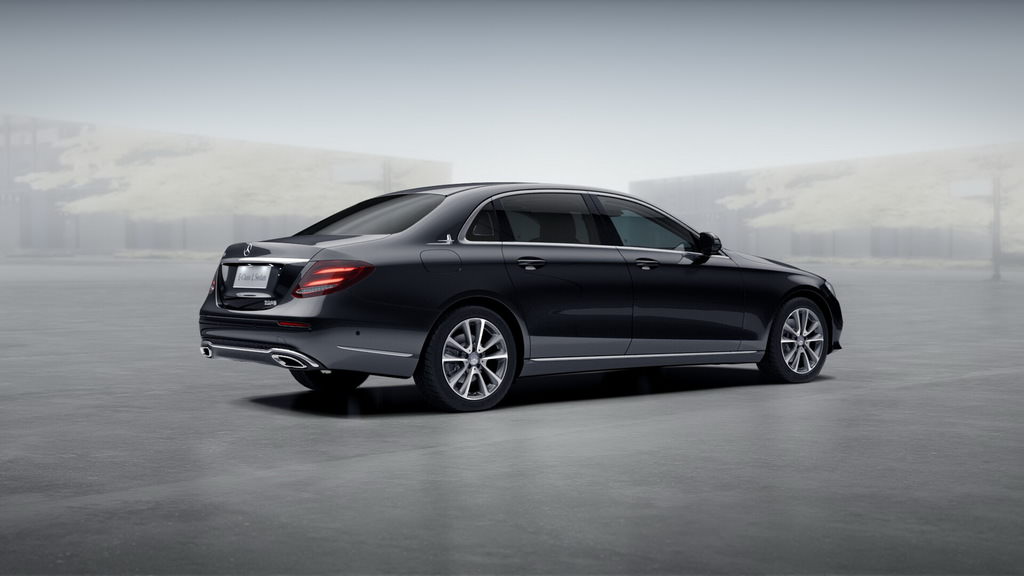 Uzun Şasili Mercedes E Serisi Satışa Çıktı