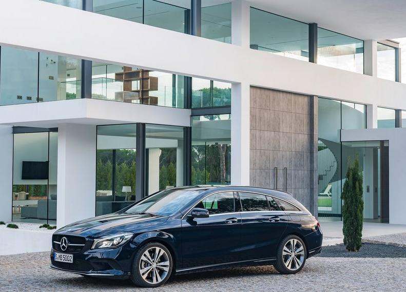 Yenilenen Mercedes-Benz CLA Türkiye’de