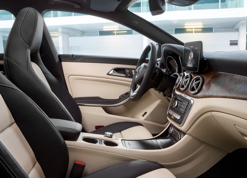 Yenilenen Mercedes-Benz CLA Türkiye’de