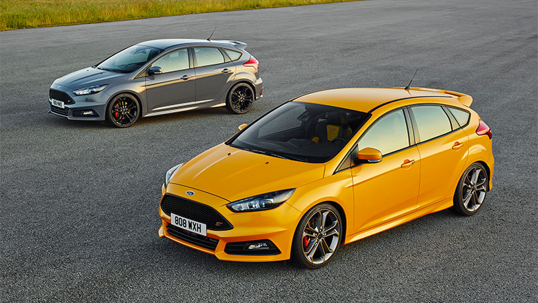 Ford’un Yeni Sporcuları: Focus ST ve Fiesta ST