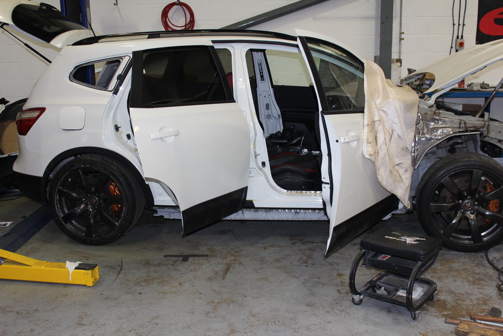 Bugatti Chiron Gücünde Qashqai