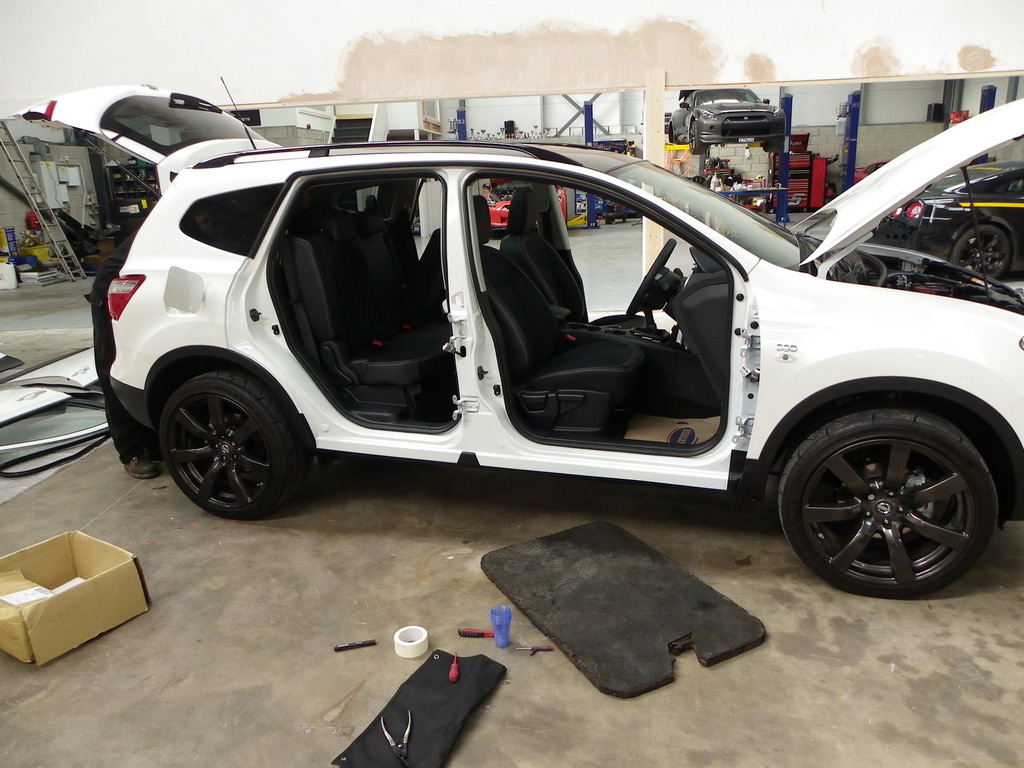 Bugatti Chiron Gücünde Qashqai