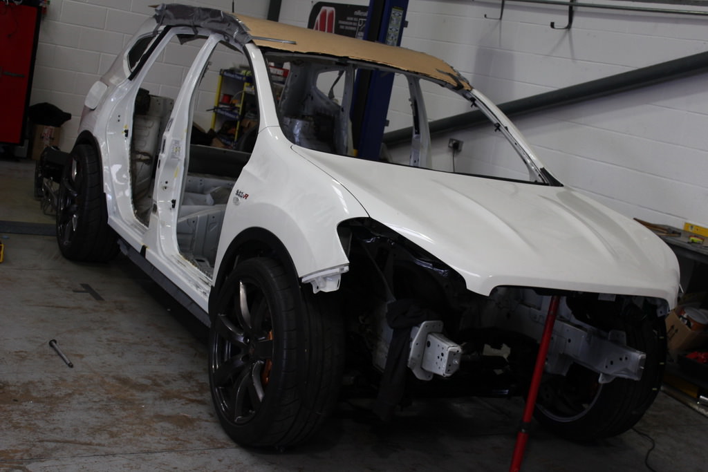 Bugatti Chiron Gücünde Qashqai