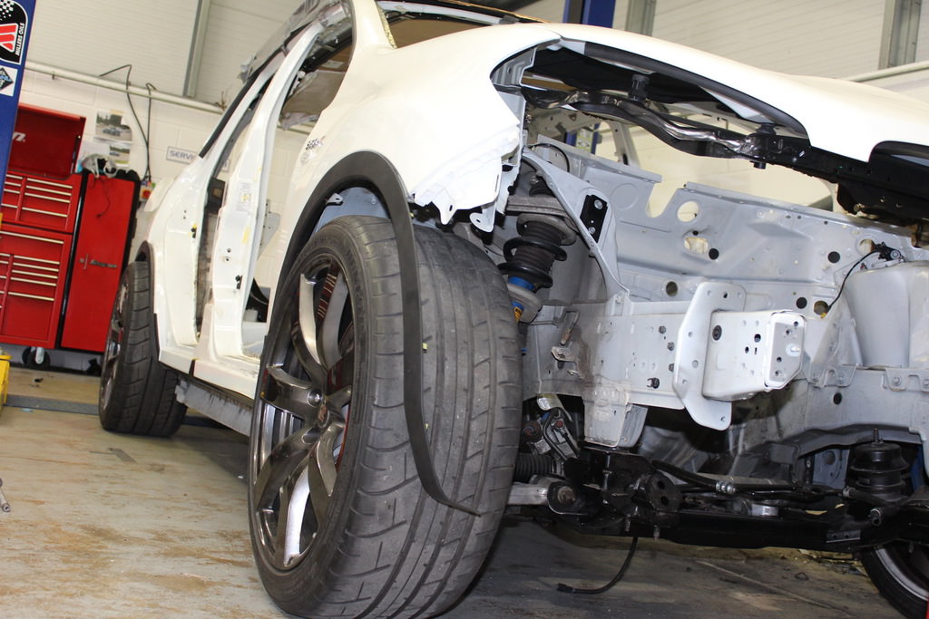 Bugatti Chiron Gücünde Qashqai