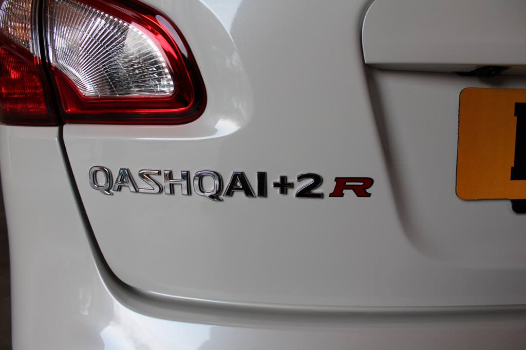 Bugatti Chiron Gücünde Qashqai