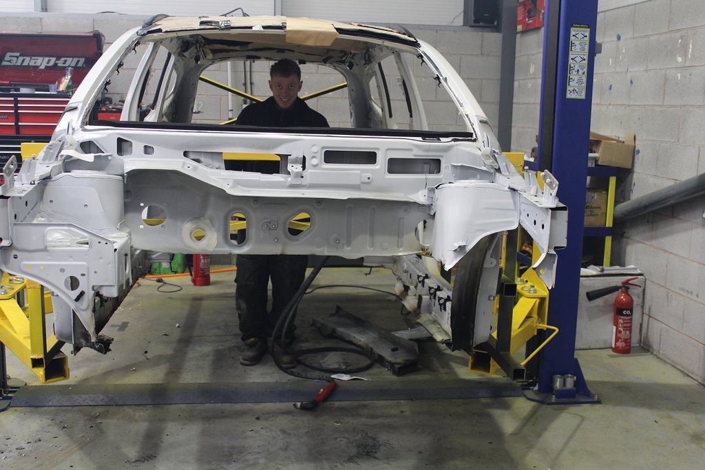 Bugatti Chiron Gücünde Qashqai