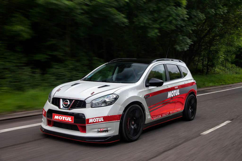 Bugatti Chiron Gücünde Qashqai