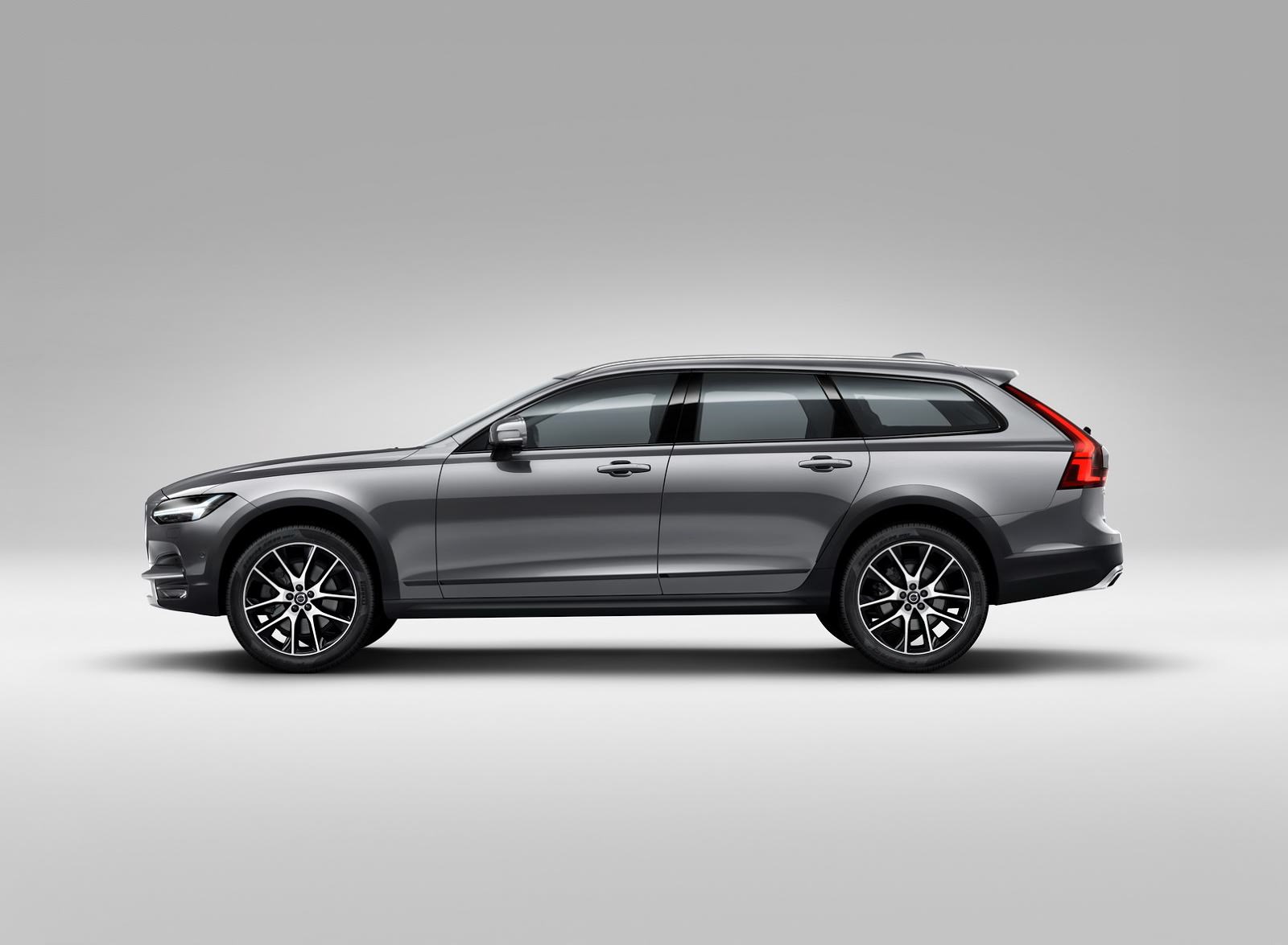 Yerden Yüksek Volvo V90
