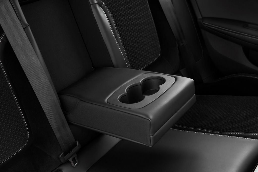 Renault Megane Sedan’ın 72 Fotoğraflık Galerisi