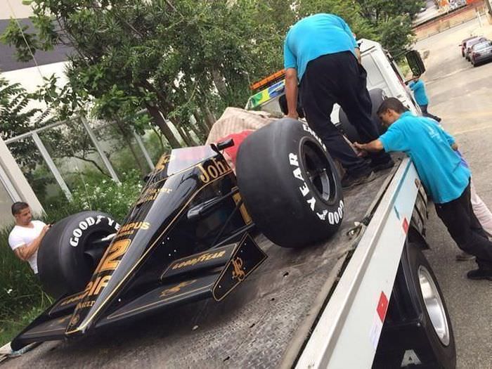 Ayrton Senna'nın aracı artık tavanda!.