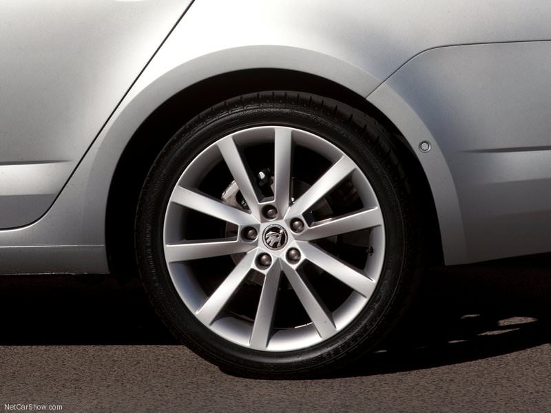 Skoda Octavia’ya ekonomik motor