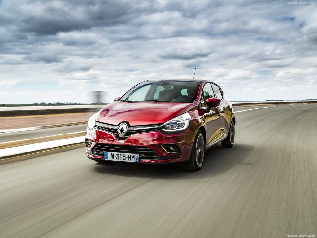 Yenilenen Clio Türkiye'de satışa sunuldu