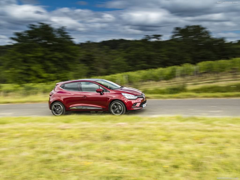 Yenilenen Clio Türkiye'de satışa sunuldu