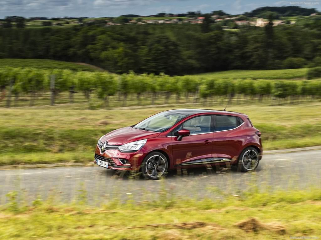 Yenilenen Clio Türkiye'de satışa sunuldu