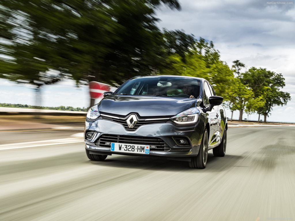 Yenilenen Clio Türkiye'de satışa sunuldu