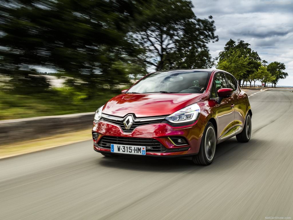 Yenilenen Clio Türkiye'de satışa sunuldu