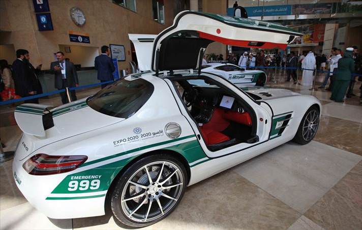 İşleri gereği bu otomobillere biniyorlar