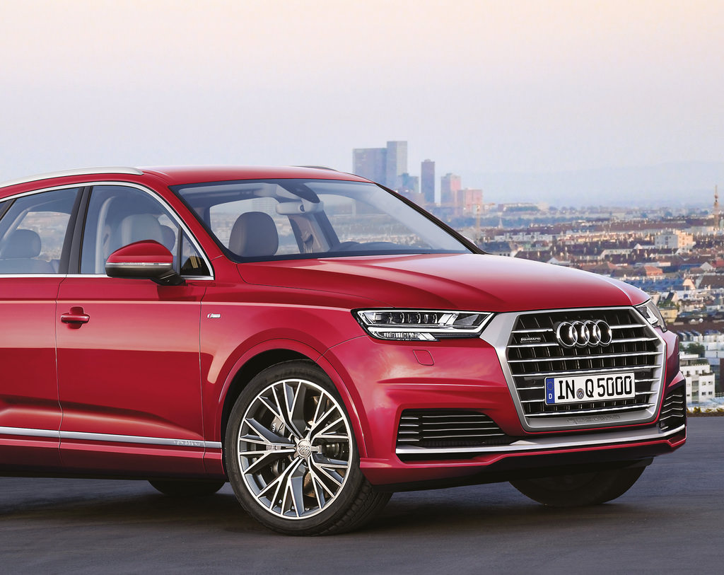 AUDI Q3 VE Q5