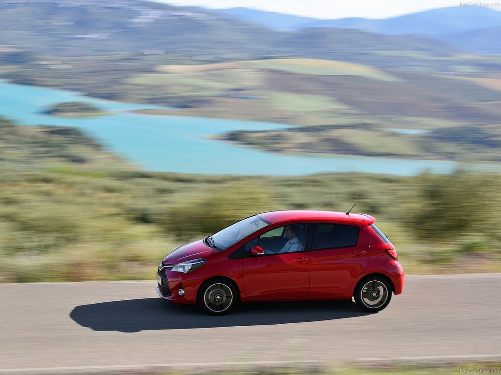 Toyota Yaris fotoğrafları